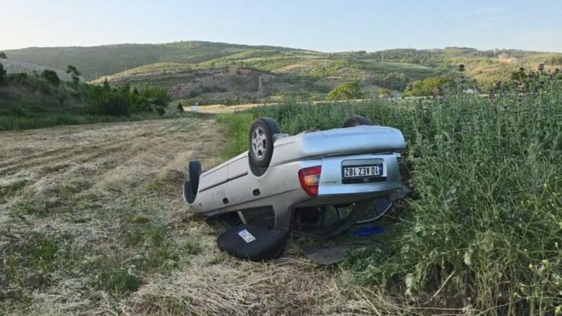 Bursa’da otomobil, şarampole yuvarlandı Bursa’nın İnegöl ilçesinde, sürücüsünün kontrolden çıkan otomobilin şarampole yuvarlandığı kazada