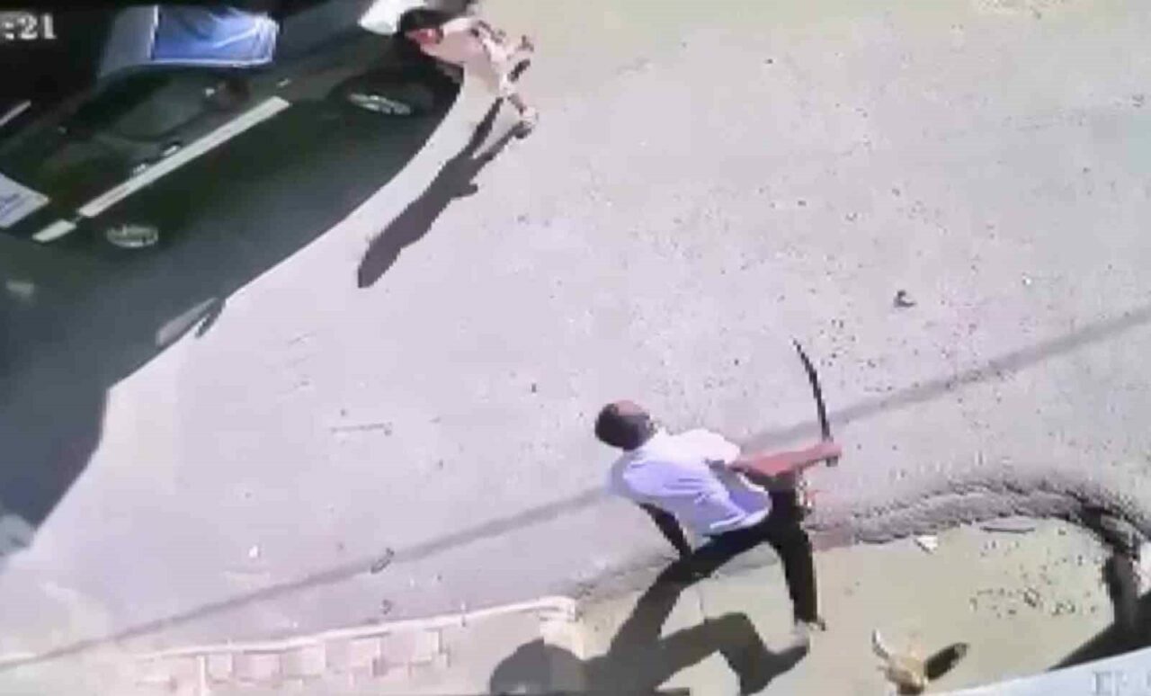 Bursa’da palalı saldırgan dehşeti