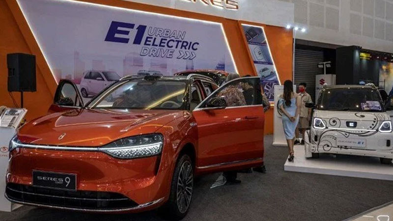 Çinli devin ayak sesleri… Mercedes, BMW’yi solladı