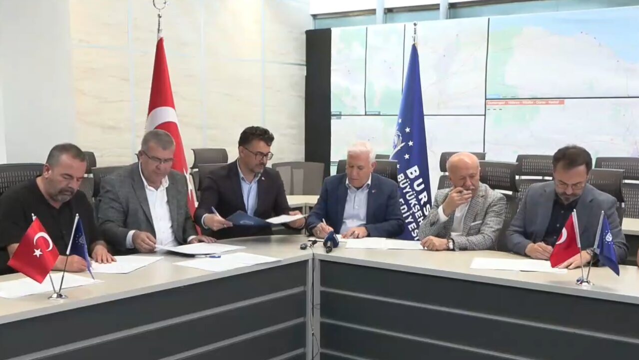 Bursa’da ulaşım grevi anlaşmayla sona erdi! Bursa’da ulaşım grevi anlaşmayla sona erdi!