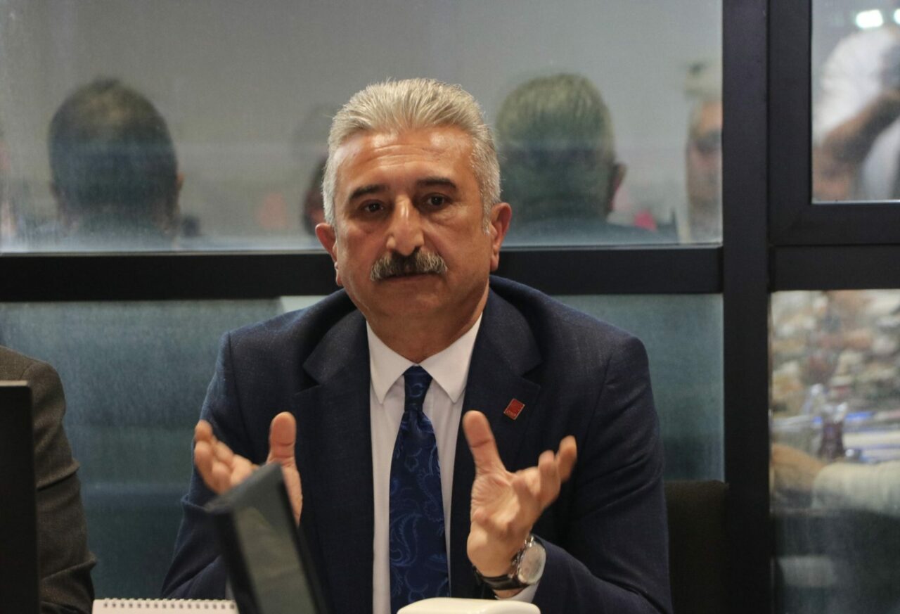 CHP Bursa İl Başkanı Yeşiltaş’tan TMSF’nin bilboard kararına tepki