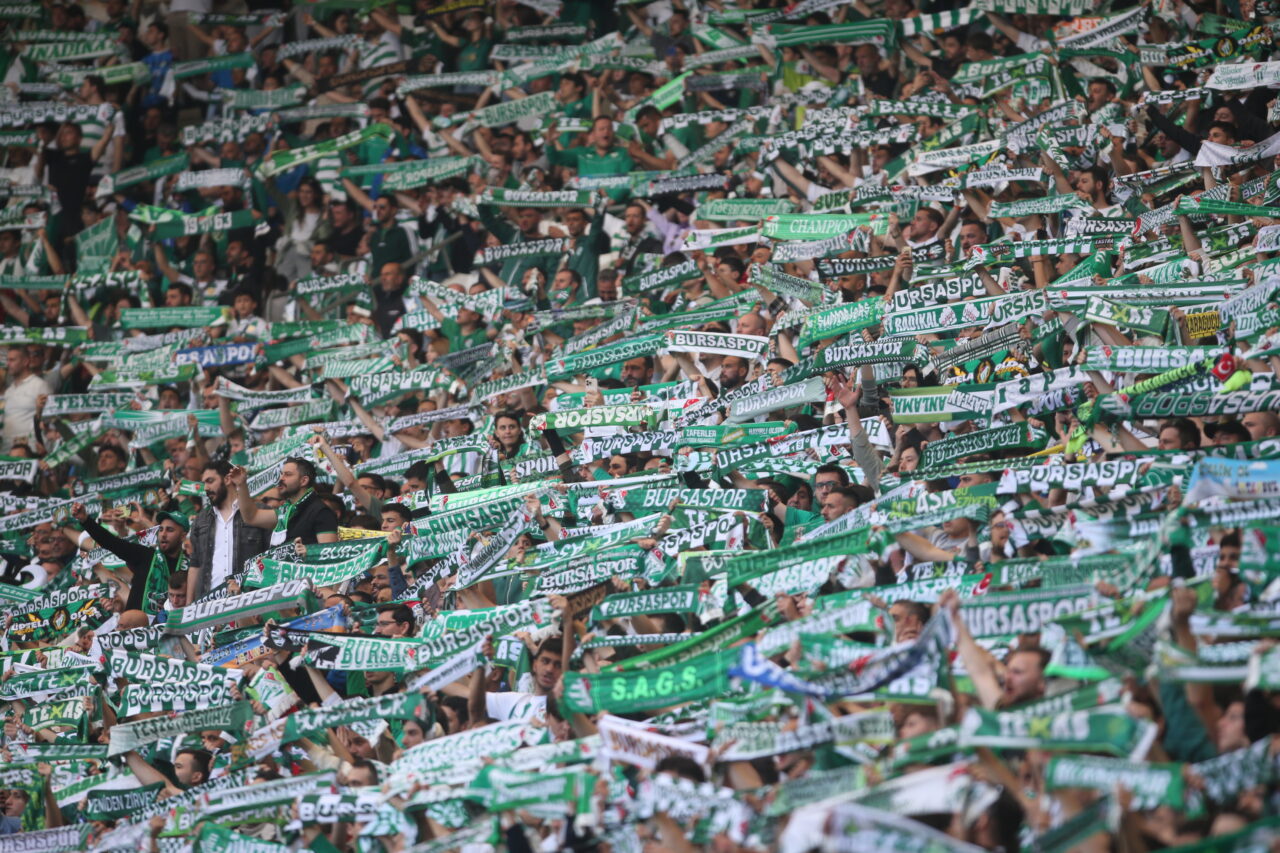 Bursaspor’da hedefe son 10 bin! Bursaspor’da hedefe son 10 bin!