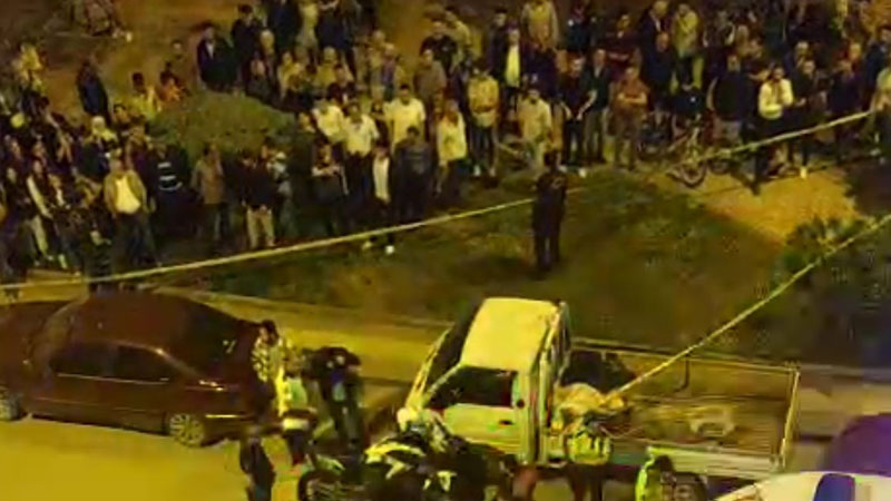 Bursa’da bir ilçeyi sokağa döken cinayet! Yüzlerce kişinin önünde öldürdü