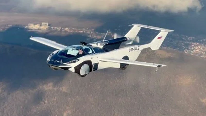 Slovakya merkezli Klein Vision şirketi, dünyanın seri üretilecek ilk uçan