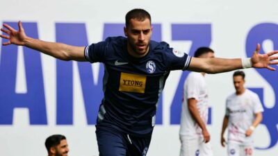 Bursaspor bu futbolcudan cevap bekliyor!