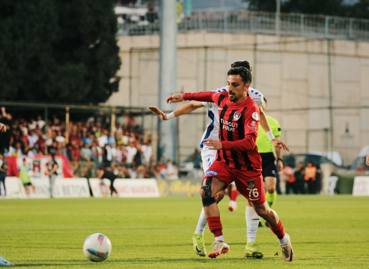 Bursaspor orta sahaya alternatif ismi Van’da buldu