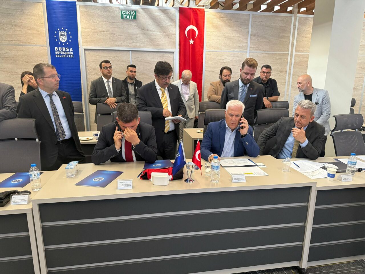 Bursa’daki kriz gecesi ve sabahında neler yaşandı? Başkan Bozbey’i en çok ne mutlu etti?