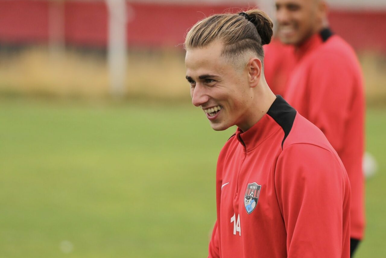 Bursaspor’un orta sahasına atom karınca!