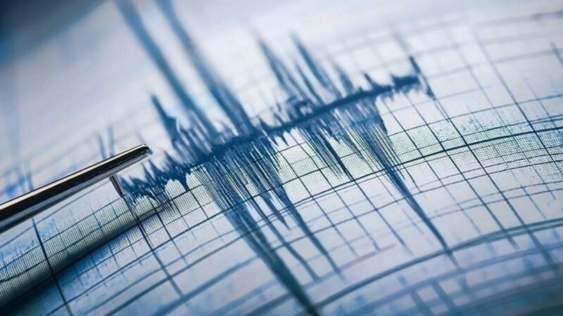 Bursa’da 4 saatte 7 deprem! Artçılar sürüyor dikkat… Gemlik'in Şahinyurdu mevkiinde sabah saat 09.15'te başlayan ve saat