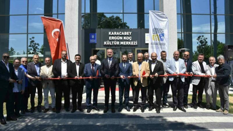 Karacabey Belediyesi’nin ev sahipliğinde ilk kez düzenlenen Kitap Fuarı, 12-17