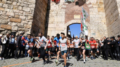 Bursa’da Tarihi Kent Koşusu coşkusu