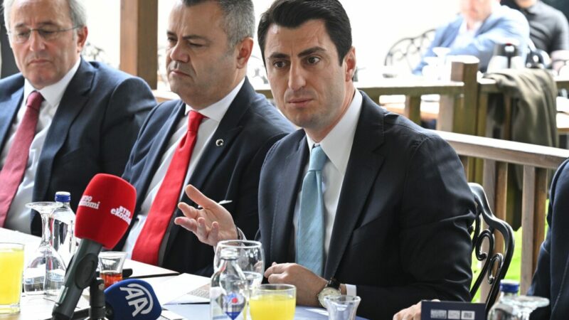 Milli Eğitim Bakan Yardımcısı Macit, Bursa’da konuştu! 8 milyar liralık dev bütçe Milli Eğitim Bakan Yardımcısı Muhammet Bilal Macit, Bursa Ticaret ve