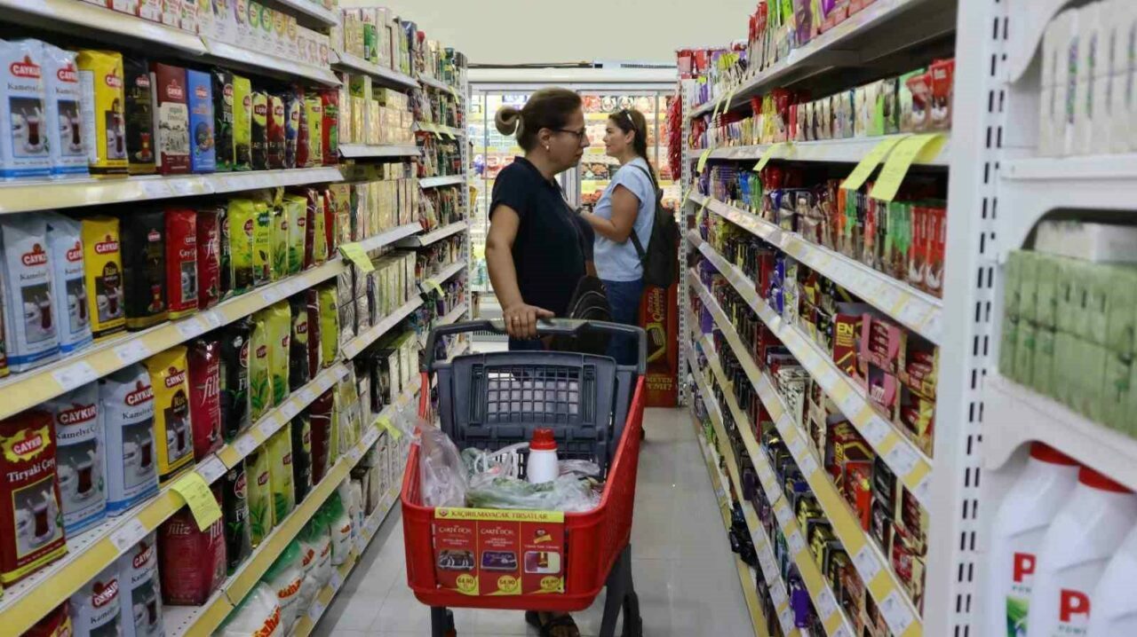 Özhan’da dolu dolu indirimler Mayıs’ta da devam ediyor