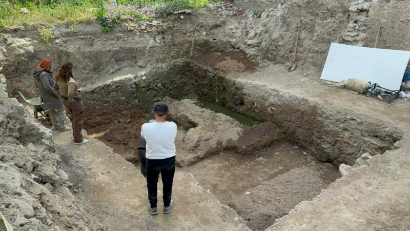 Bursa’da bulundu! Etrafı kapatıldı… Papa 14. Leo’nun ziyaret edeceği Bursa’nın İznik ilçesinde, bir evin