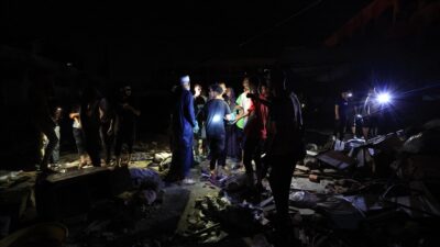 Gazze’deki okula İsrail’den hava saldırısı: Onlarca kişi hayatını kaybetti