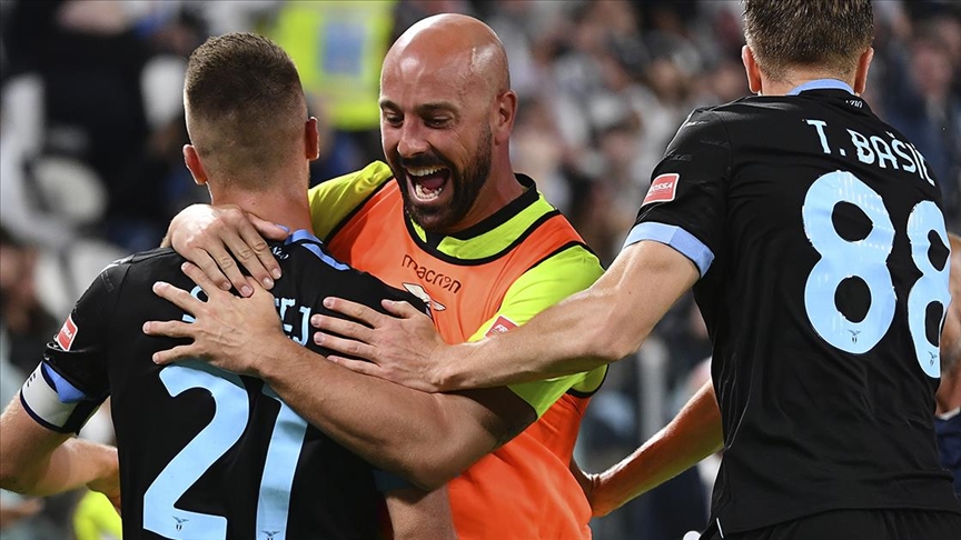 Pepe Reina teknik direktör oluyor