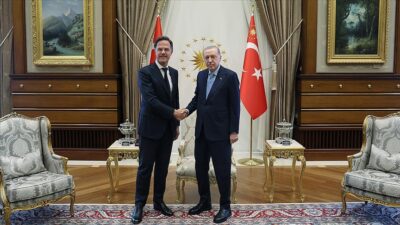 Cumhurbaşkanı Erdoğan, Rutte ile görüştü