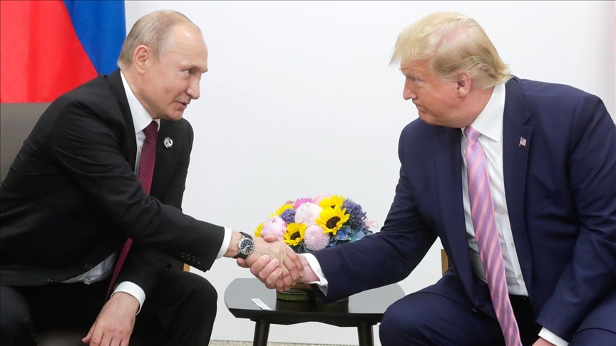 Putin, Trump ile görüştü