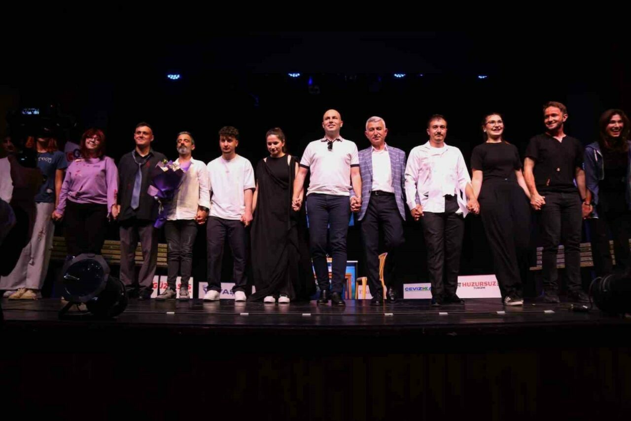 UEDAŞ’ın sahne enerjisi büyük alkış aldı