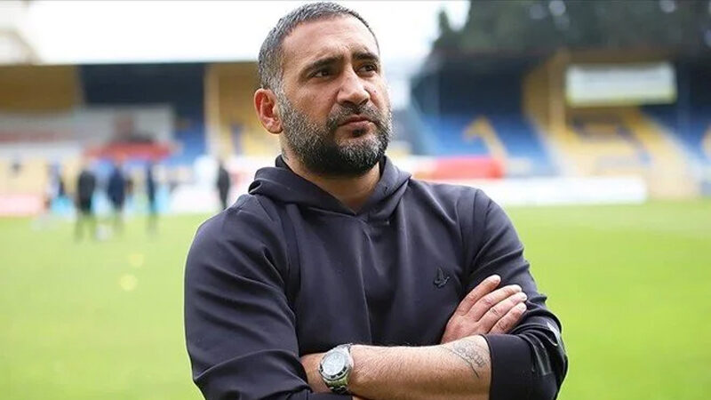 Tutuklandığı iddia edilen Ümit Karan’dan açıklama Eski milli futbolcu Ümit Karan'ın cinsel saldırı suçlamasıyla tutuklanarak cezaevine