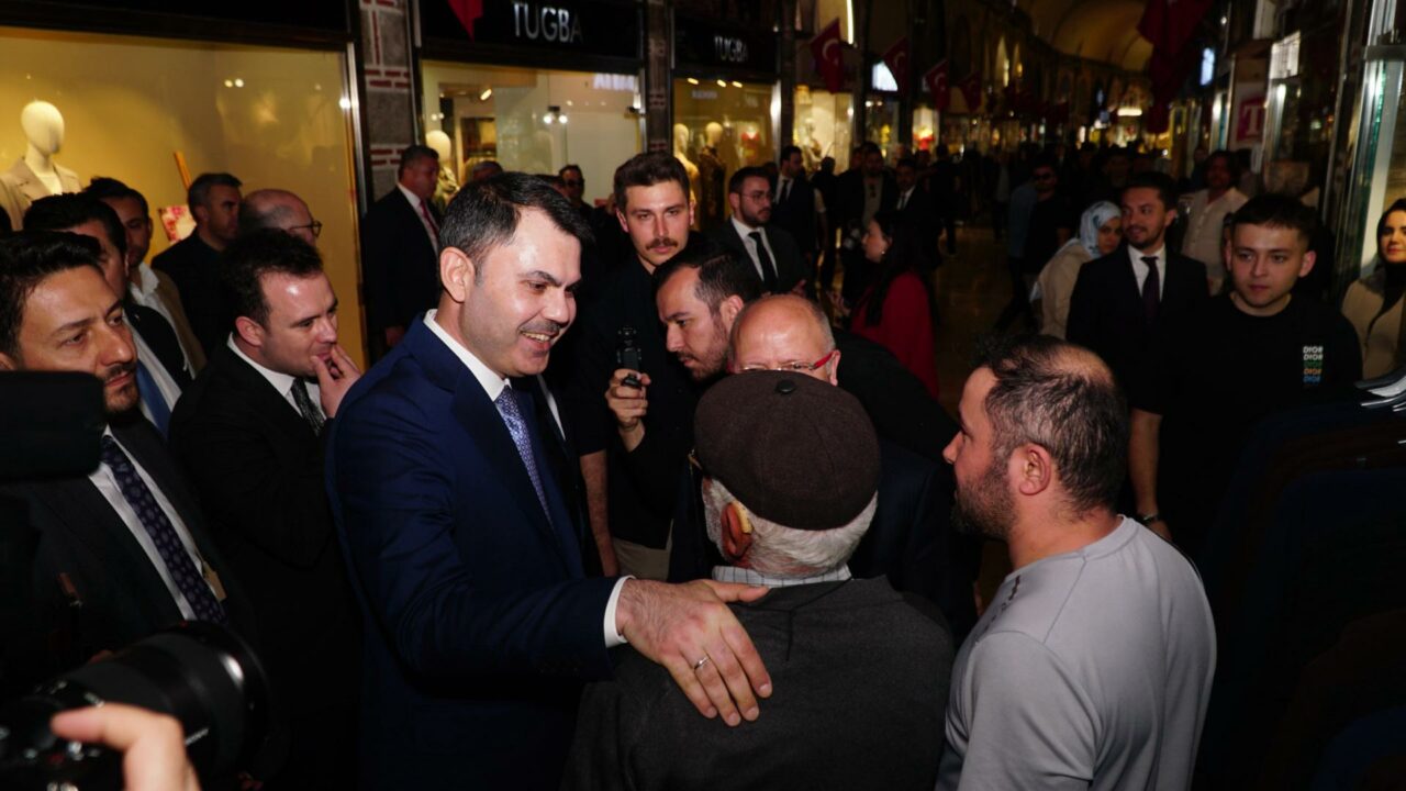 Bakan Murat Kurum, Bursa’da esnafla buluştu