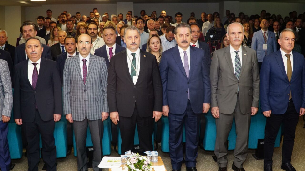 Bursa’da Türk Dünyası’nı buluşturan zirve