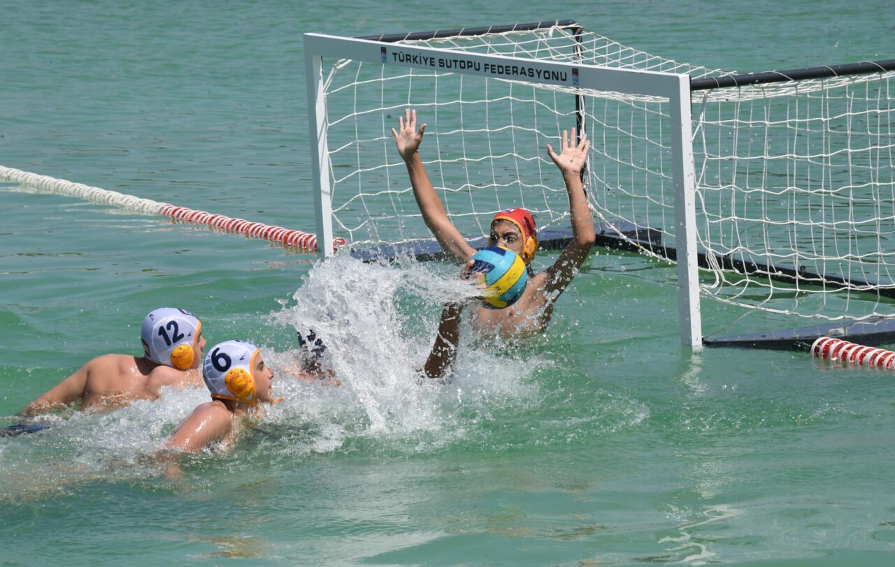 Bursa Osmangazi’deki Sutopu Festivali’nde kazananlar belli oldu Bursa Osmangazi’deki Sutopu Festivali’nde kazananlar belli oldu