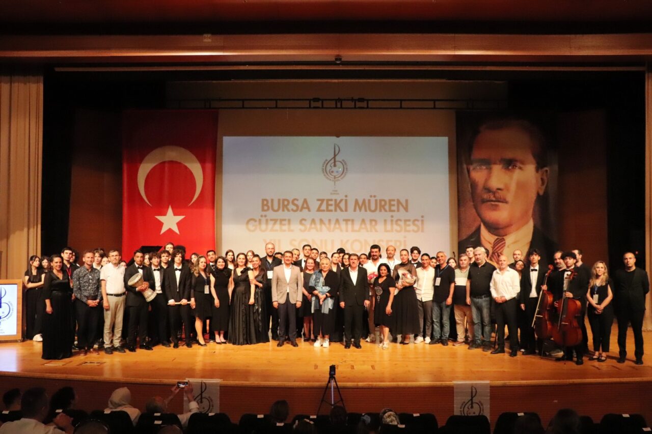 Bursa Zeki Müren Güzel Sanatlar Lisesi’nden muhteşem yıl sonu konseri
