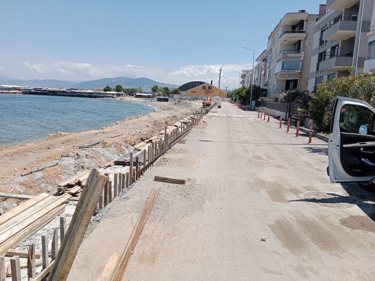 Bursa’daki bu yol yaya trafiğine de kapatıldı Bursa’daki bu yol yaya trafiğine de kapatıldı
