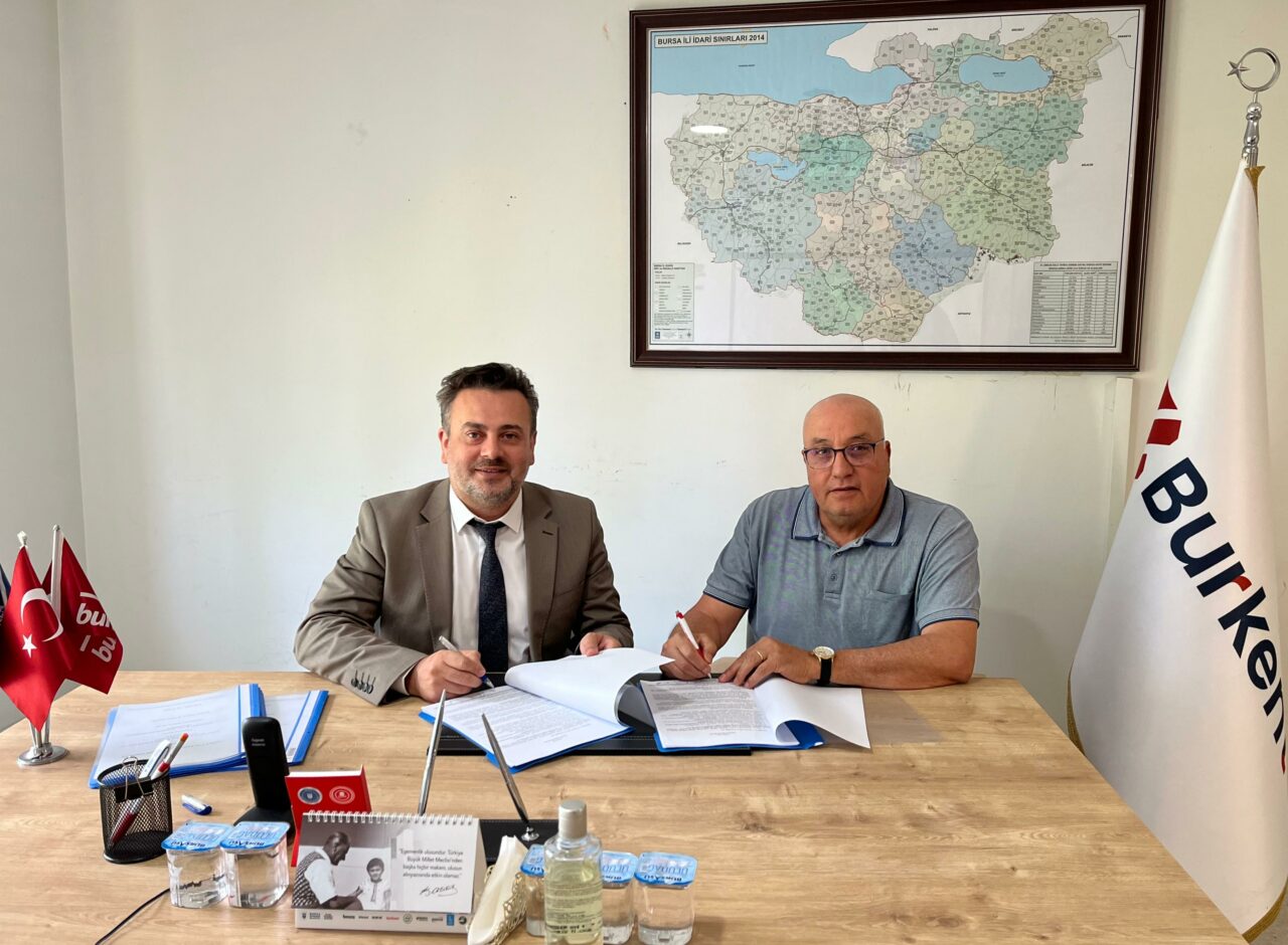 BURKENT’te bayram öncesi anlaşma sağlandı imzalar atıldı BURKENT’te bayram öncesi anlaşma sağlandı imzalar atıldı