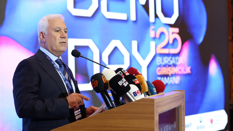 Başkan Bozbey: Bursa geleceği üreten bir kent olacak