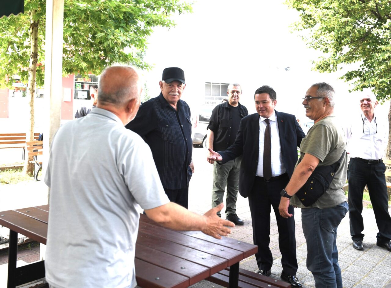Başkan Aydın, Osmangazi’yi mahalle mahalle geziyor
