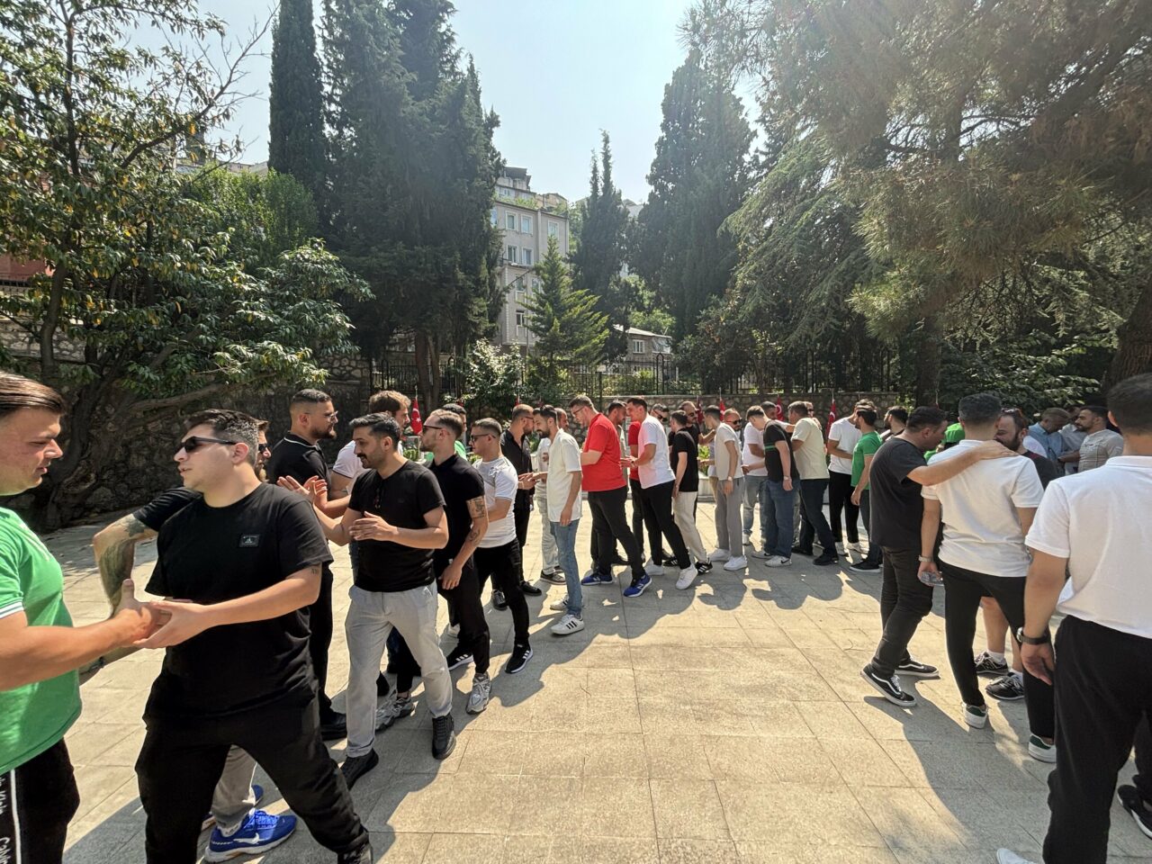 Bursaspor taraftarından geleneksel bayramlaşma