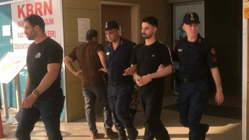 Bursa’da, telefonla aradığı 3 kişiyi kendisini kamu görevlisi olarak tanıtarak