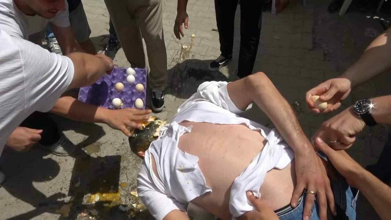 Bursa’da damada işkence gibi düğün: Başına gelmeyen kalmadı Bursa’da damada işkence gibi düğün: Başına gelmeyen kalmadı