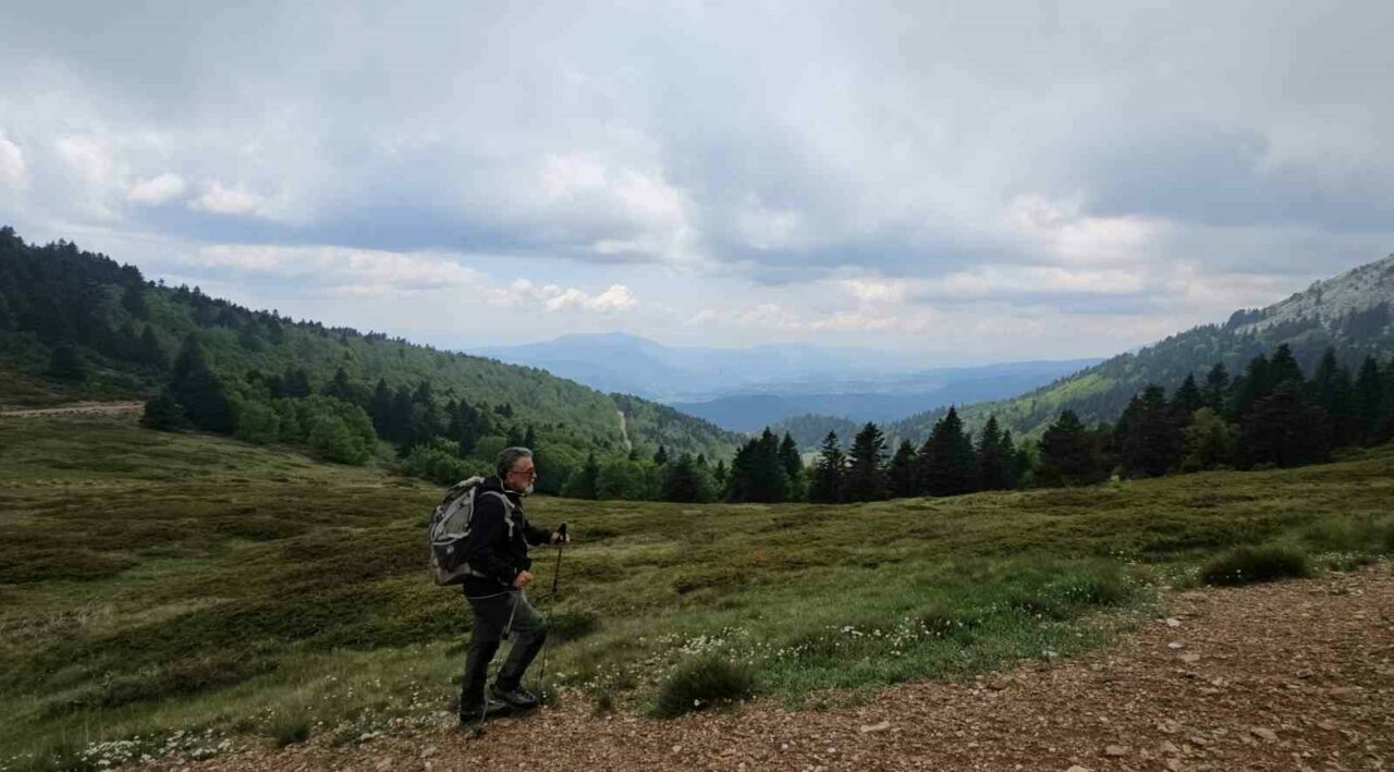 Bursa’da haziran ortasında karda yürüdüler