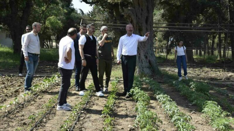 Bursa’da Karacabey Belediyesi’nden eğitime tam destek Karacabey Belediyesi, eğitime verdiği önemi sürdürüyor. Belediye Başkanı Fatih Karabatı,