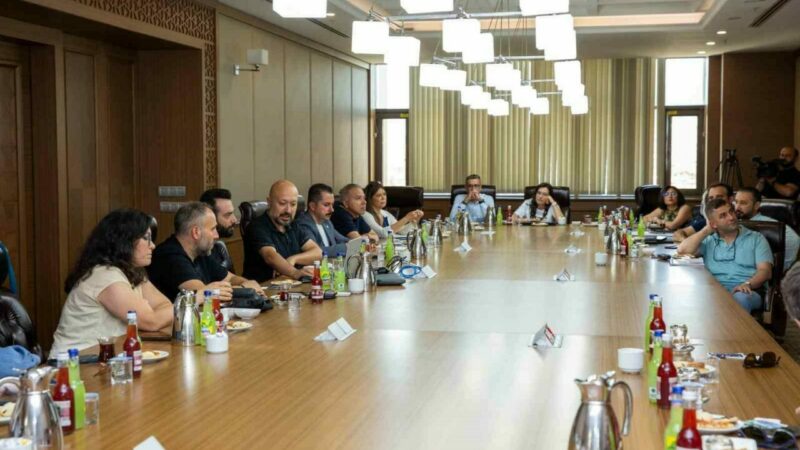 Bursa Büyükşehir Belediyesi tarafından tekrar ayağa kaldırılacak olan Atatürk Spor