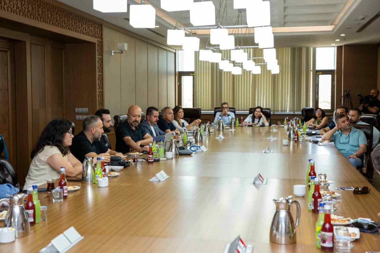 Bursa’da ‘Atatürk Spor Salonu’ ile ilgili önemli toplantı: Tüm bilgiler paylaşıldı