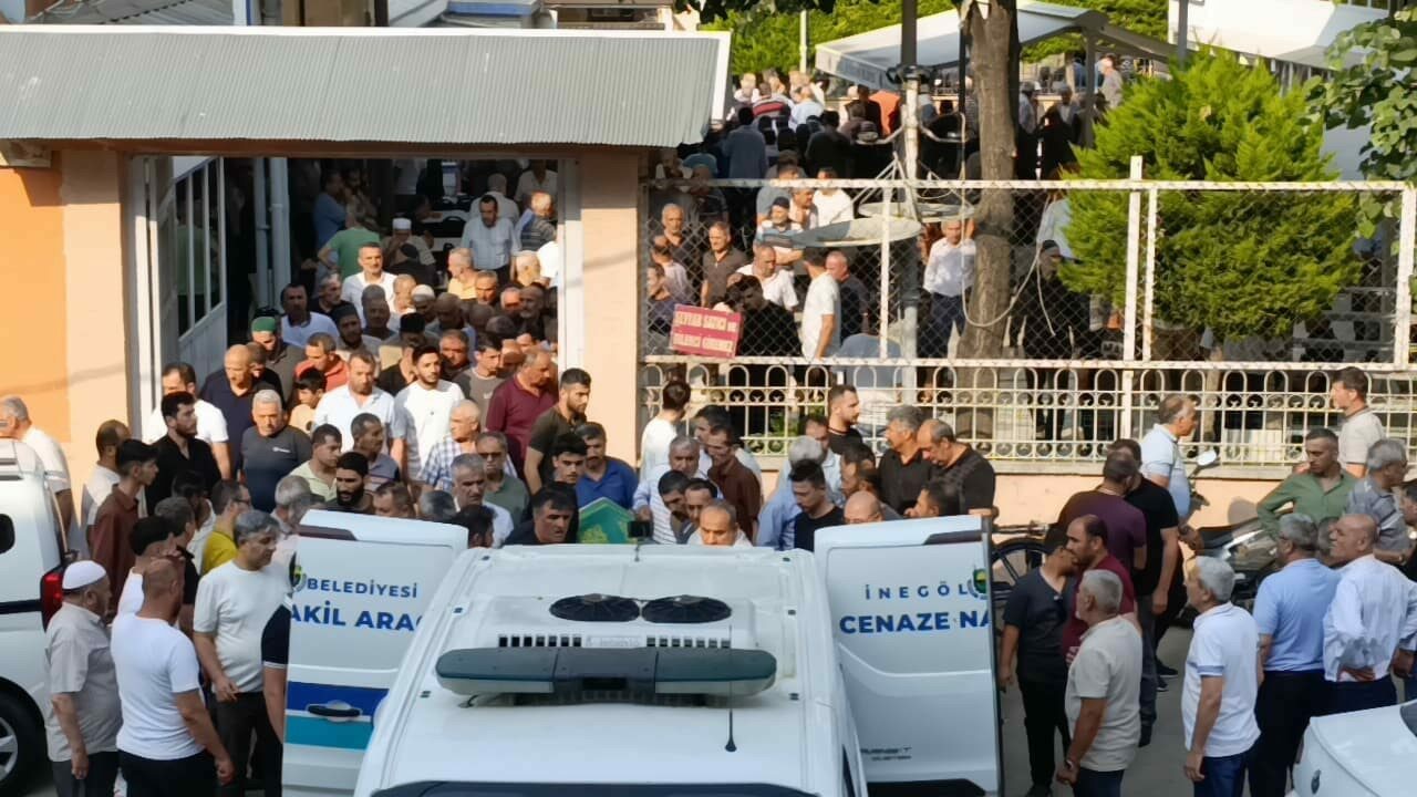 Bursa’da öldürülen kadının saatler önceki yürek burkan paylaşımı Bursa’da öldürülen kadının saatler önceki yürek burkan paylaşımı