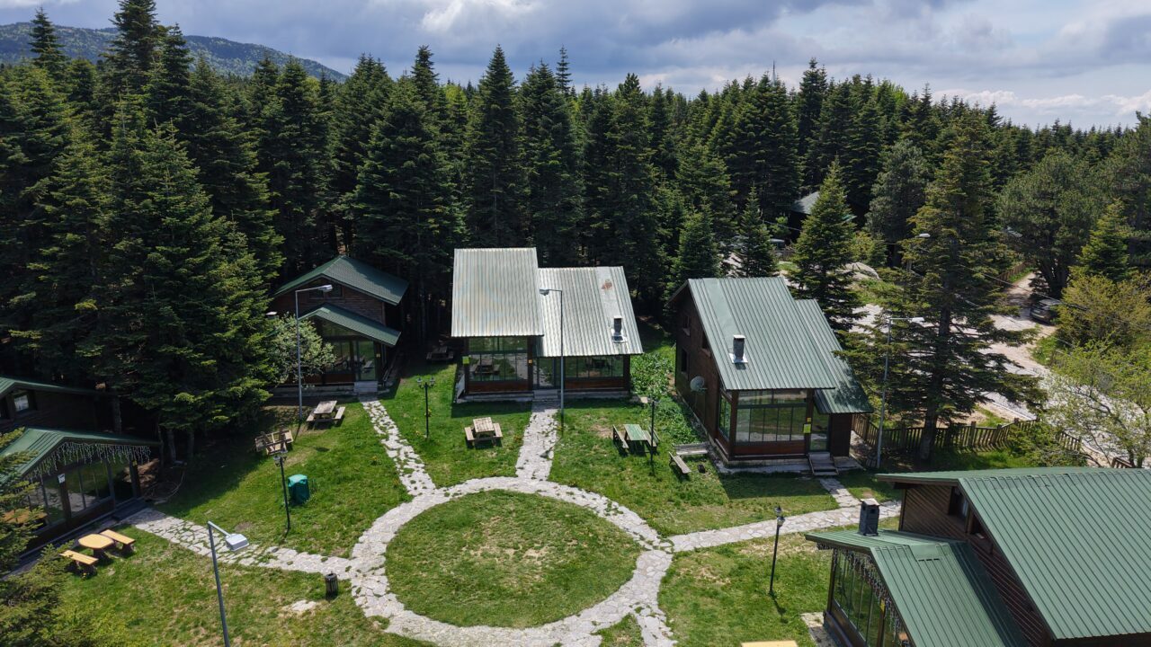 Bursa’nın gözbebeği Uludağ yaza hazır! Neredeyse tamamı doldu Bursa’nın gözbebeği Uludağ yaza hazır! Neredeyse tamamı doldu