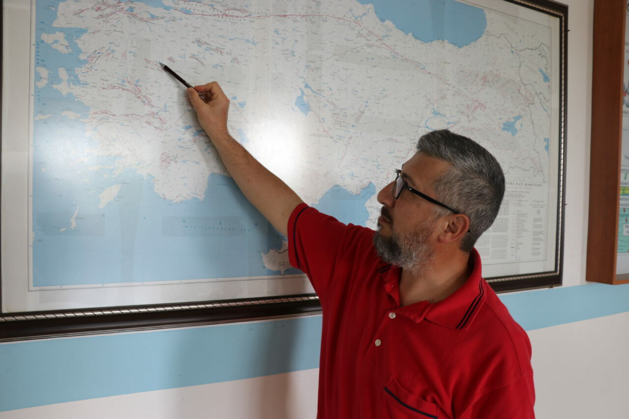 Bursa’nın komşusu beşik gibi! 1,5 ayda 1250 sarsıntı