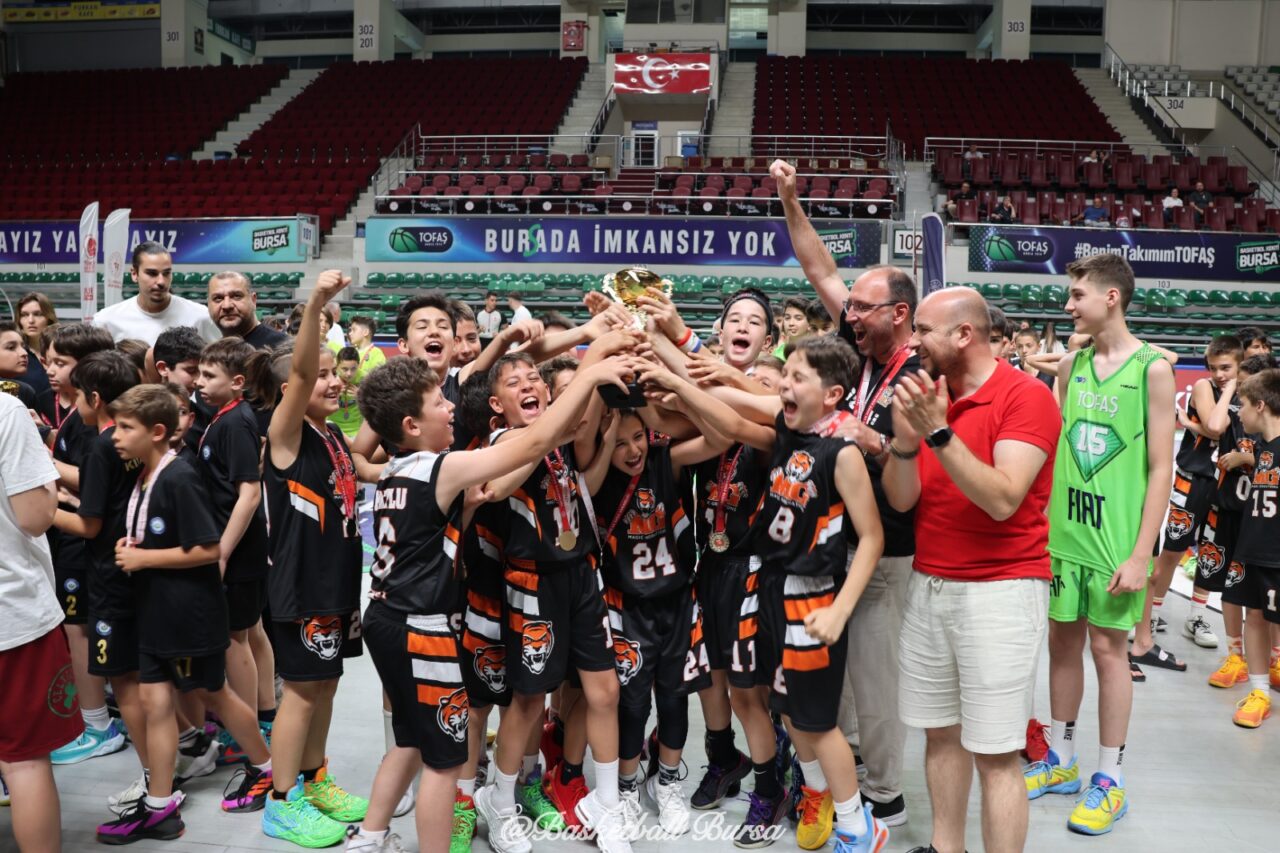 Bursa’da basketbolda büyük sezon finali