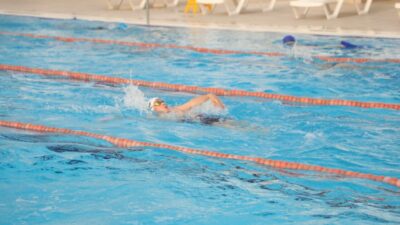 Bursa İnegöl’de yüzme eğitimlerine yoğun ilgi