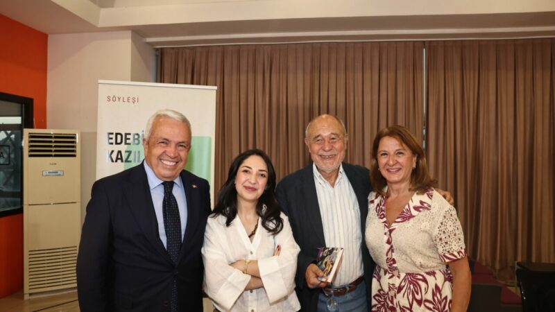 Nilüfer Belediyesi'nin düzenlediği "Edebi Kazılar" söyleşilerinin konuğu olan usta yazar