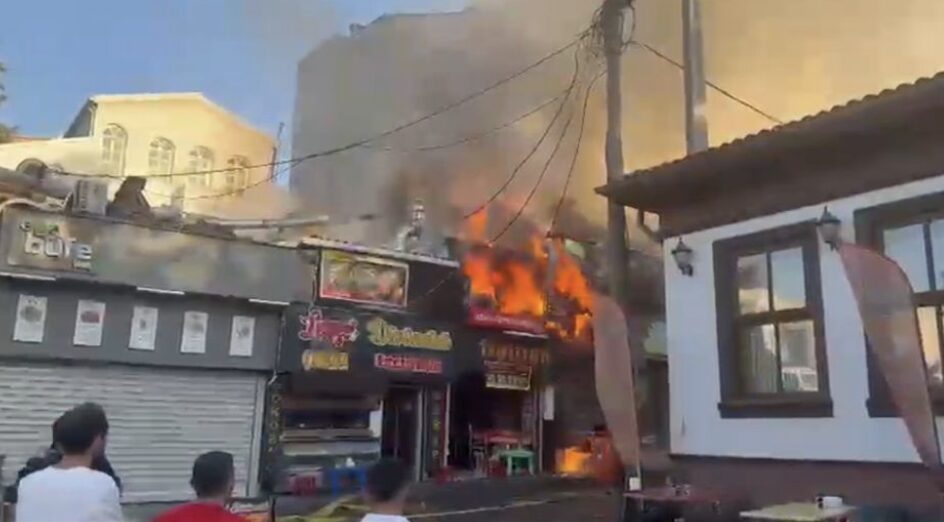 Bursa Setbaşı’nda büyük yangın