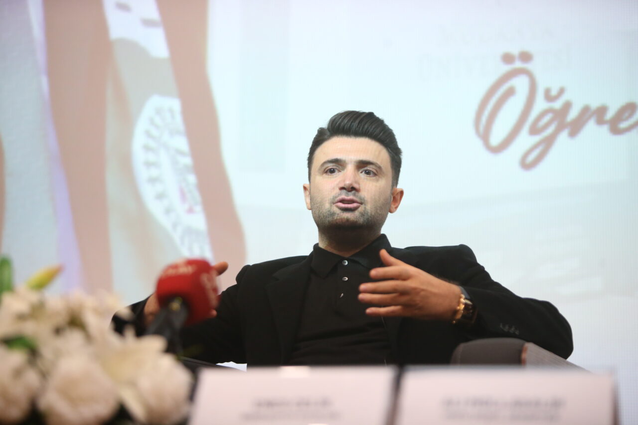 Bursaspor Başkanı Enes Çelik’ten önemli çağrı Bursaspor Başkanı Enes Çelik’ten önemli çağrı