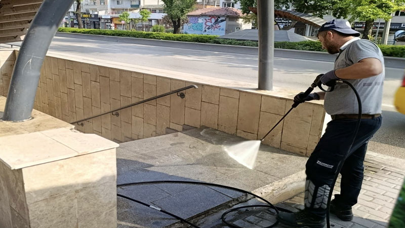 Bursa ferahladı: Şehir, dip köşe temizlendi