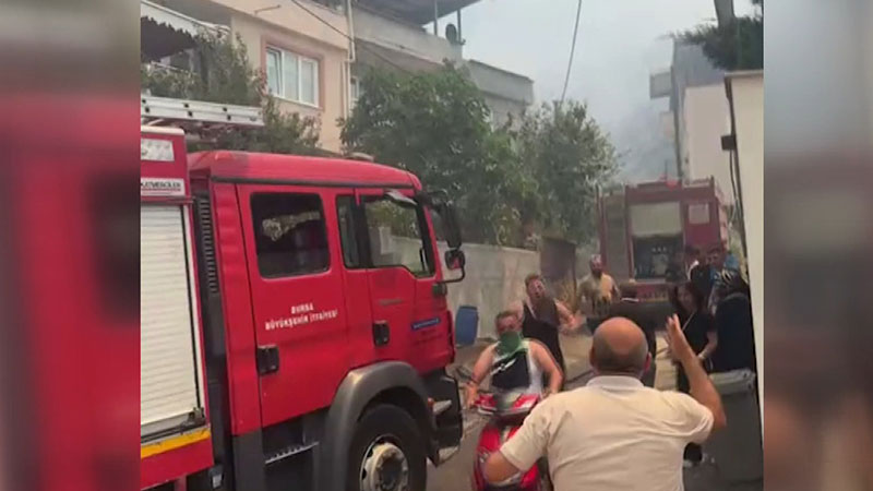 Bursa’da evlere sıçrayan yangından yeni görüntüler