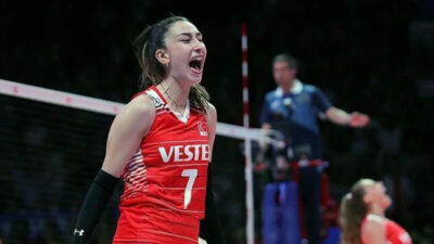 Fenerbahçe milli yıldızın transferini açıkladı